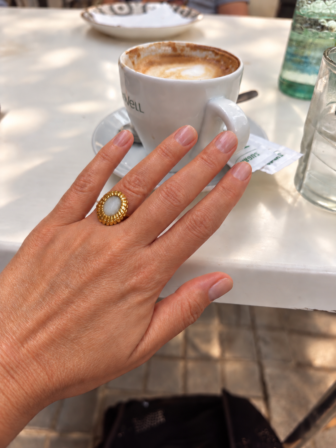 Anillo «Esclarmonde» con piedra blanca