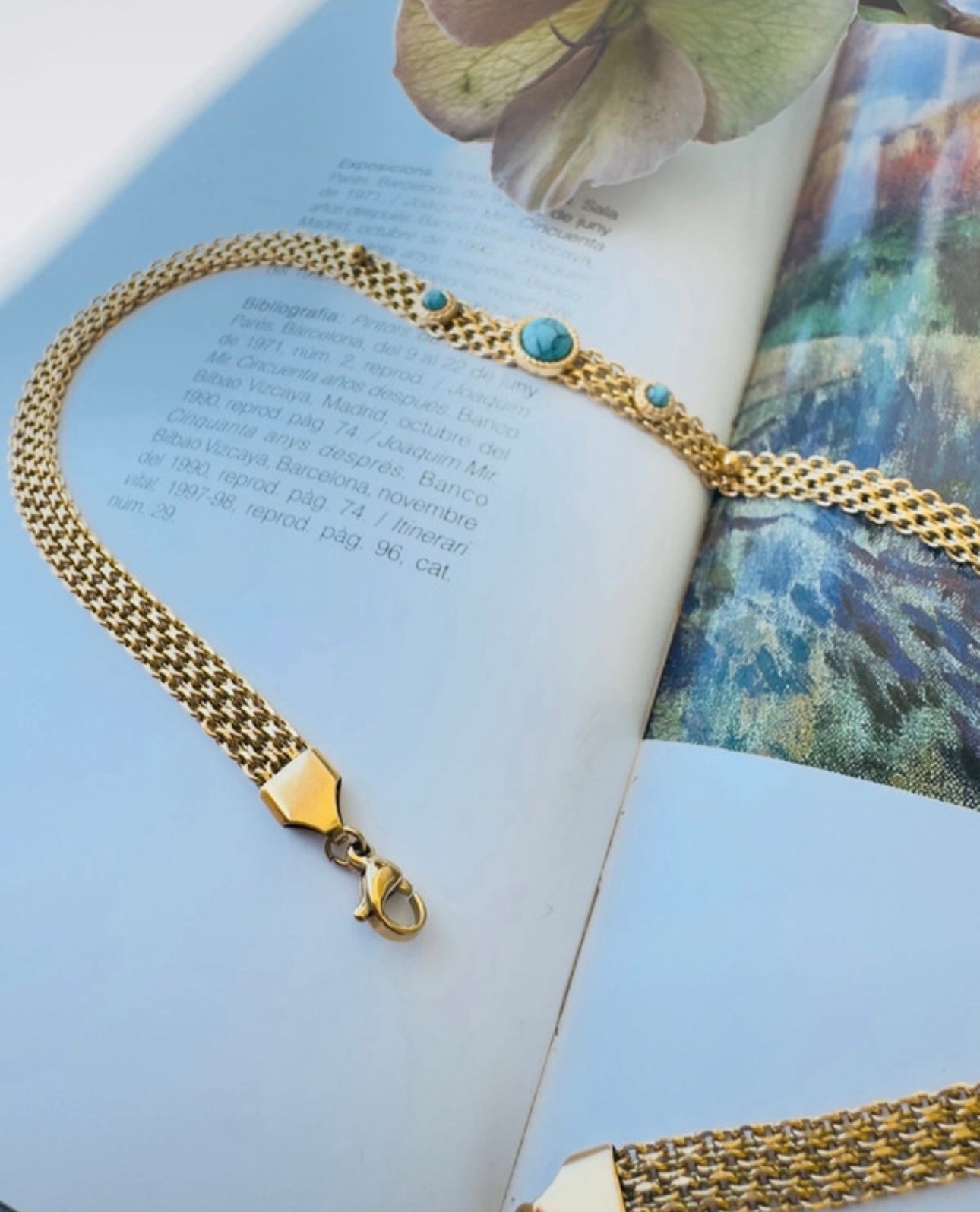 “Mirage Bleu” necklace