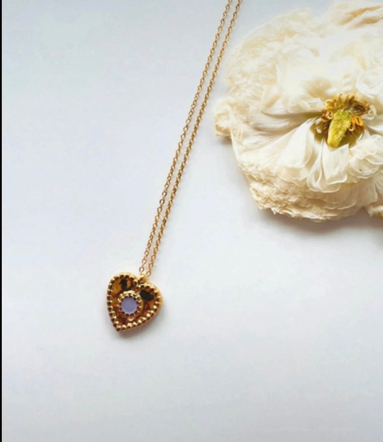 “Traviata” Collar