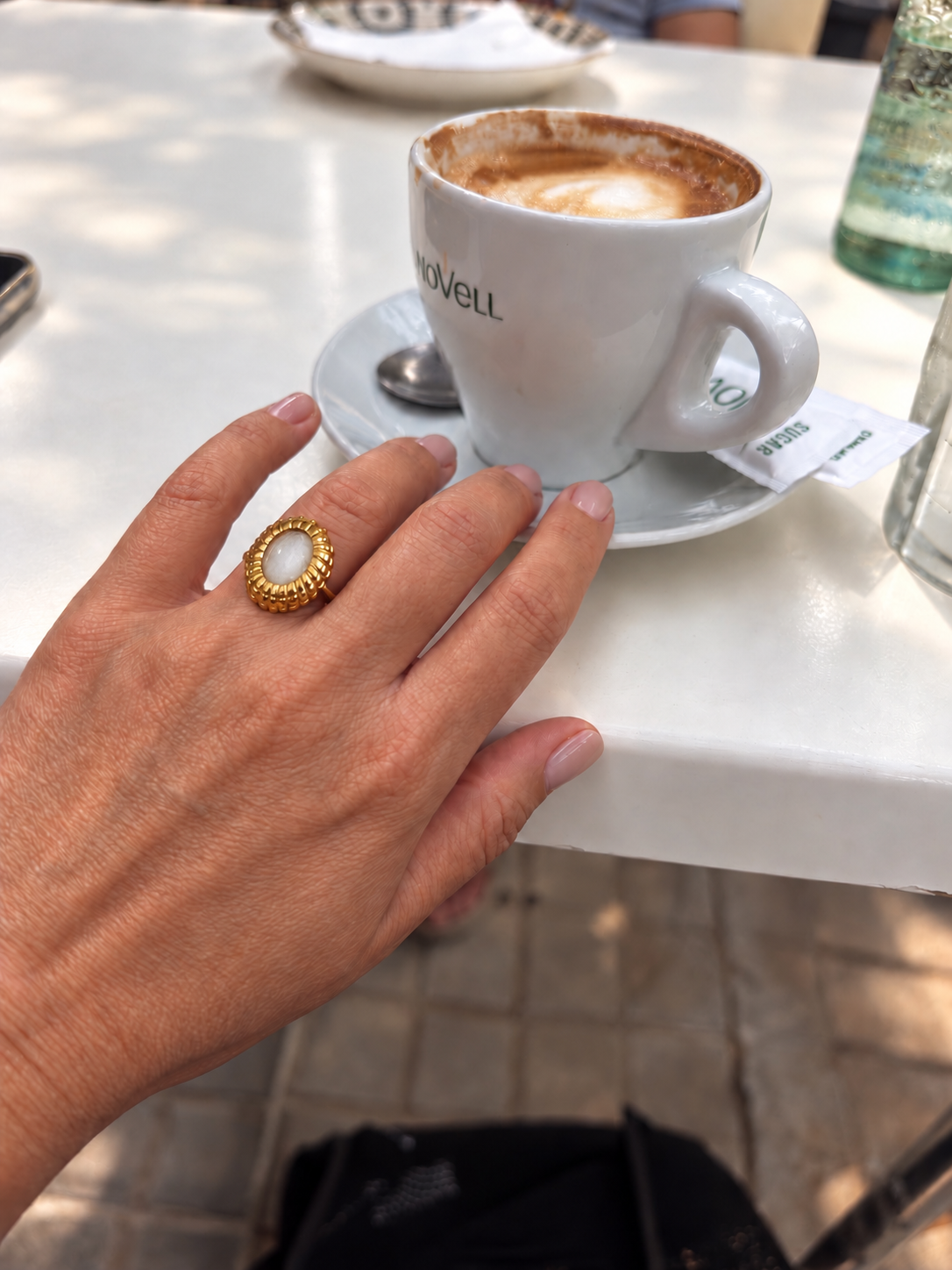 Anillo «Esclarmonde» con piedra blanca