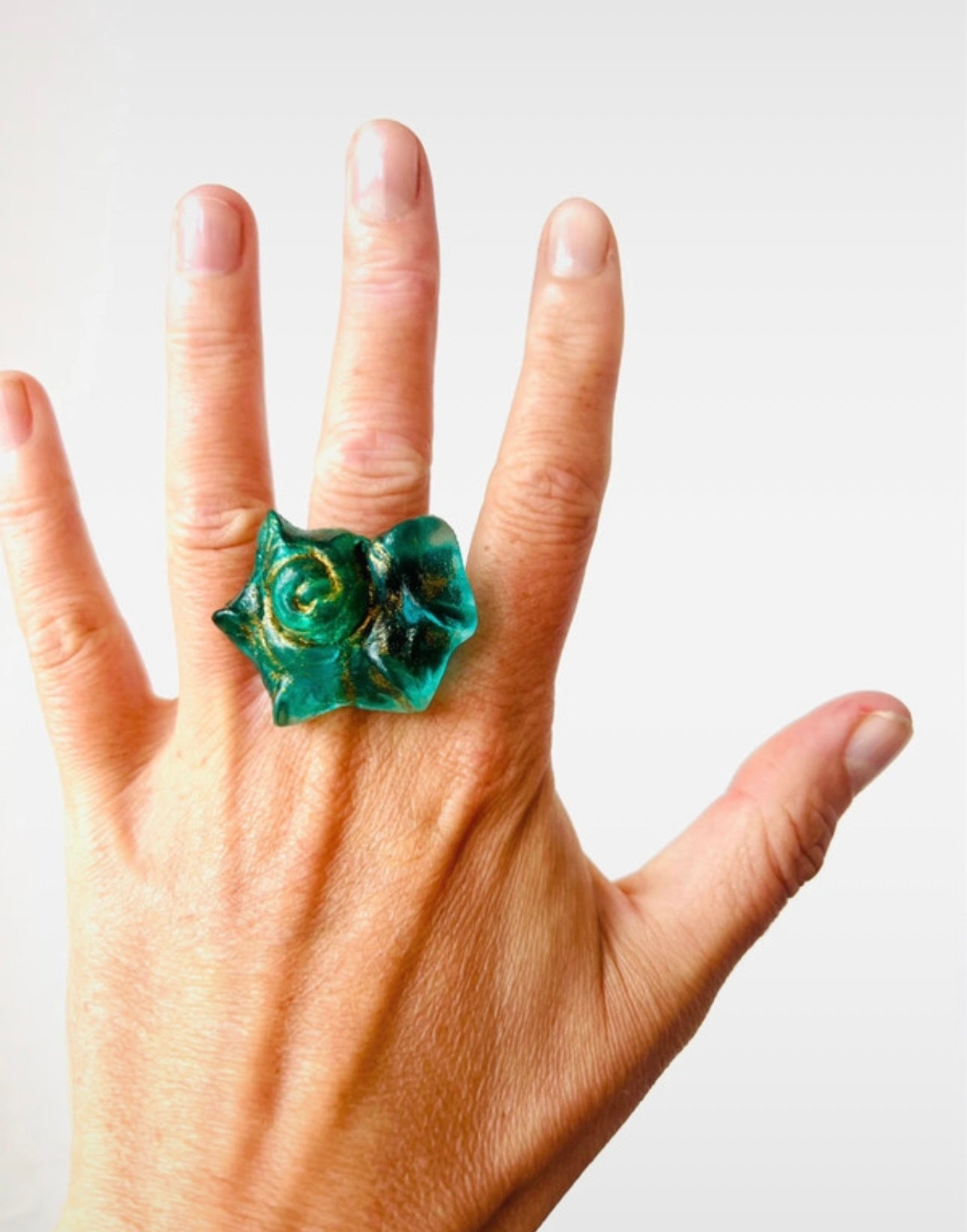 Anillo “Concha Mediterránea”