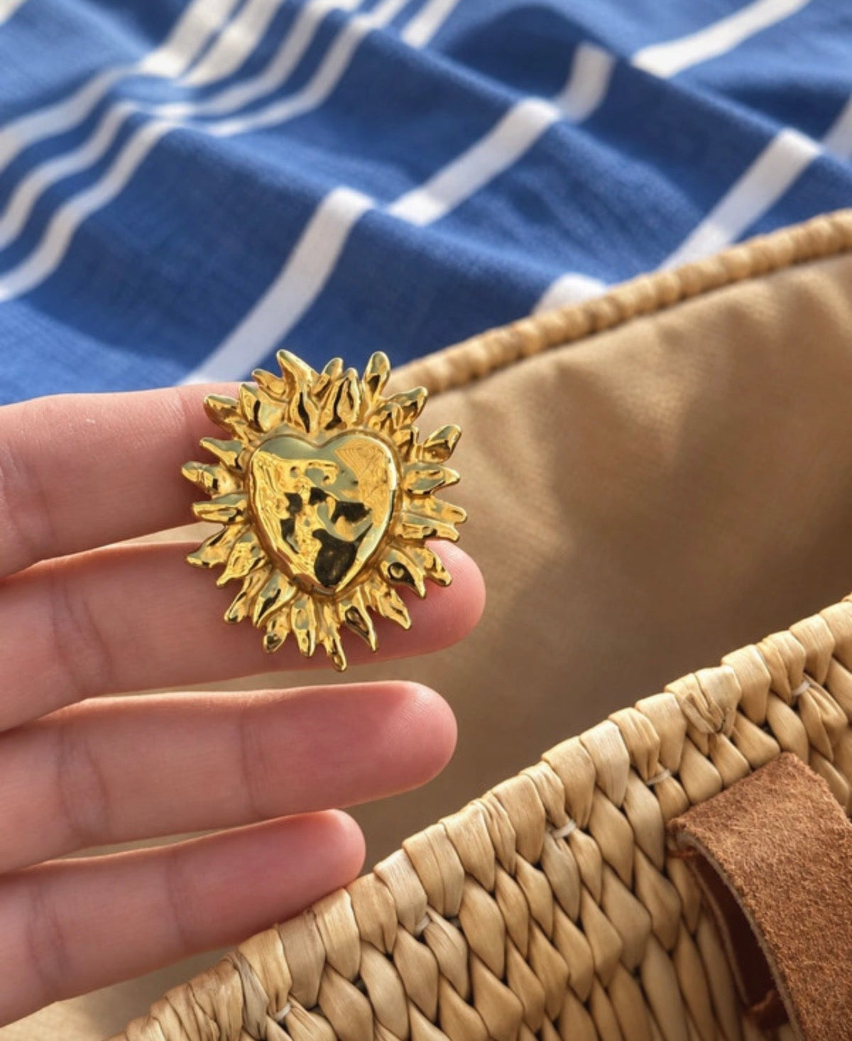 Anillo Isolda dorado - vista 3